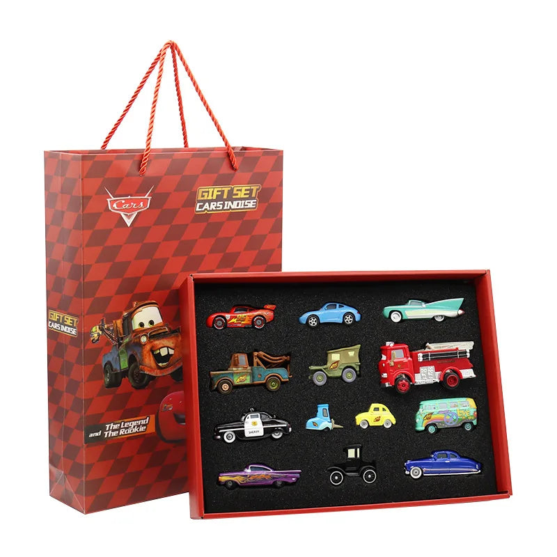 Disney Pixar Cars 3 Metal Diecast McQueen Mater Toy Gift Set